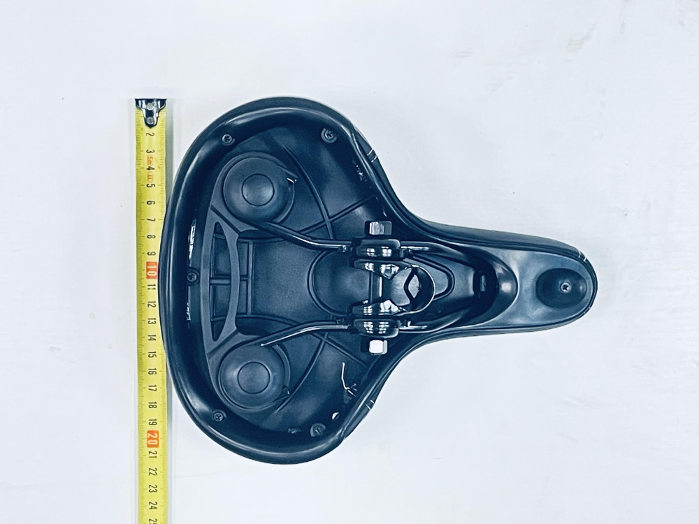 Сиденье 250*180 на независимых пружинах AZ-022 C, код 40409