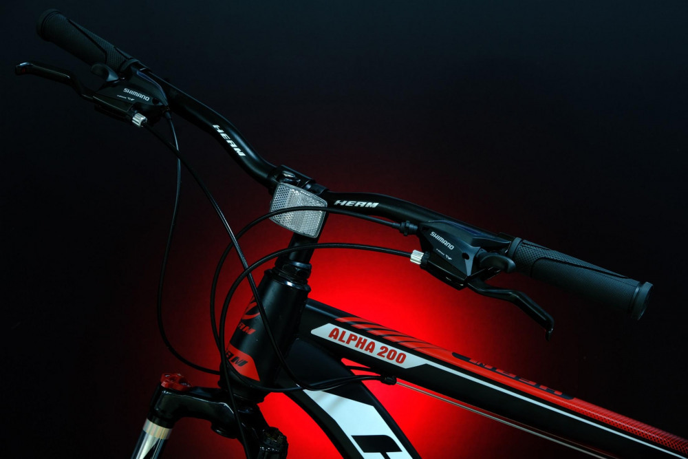 Heam Alpha 200 Матовый Чёрный/Красный рама 17 (на рост 155-173)